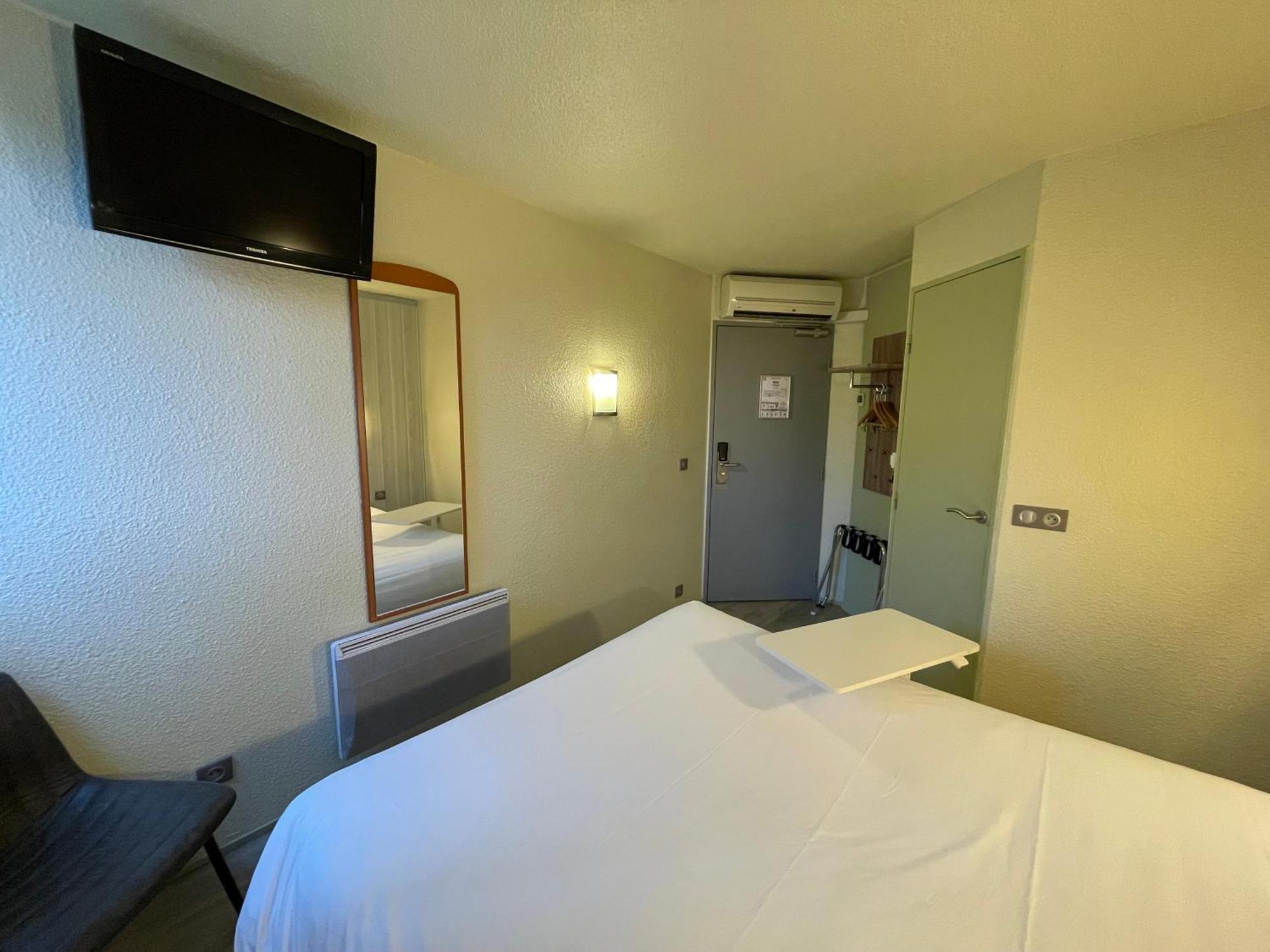 Brit Hotel Chambéry Zewnętrze zdjęcie